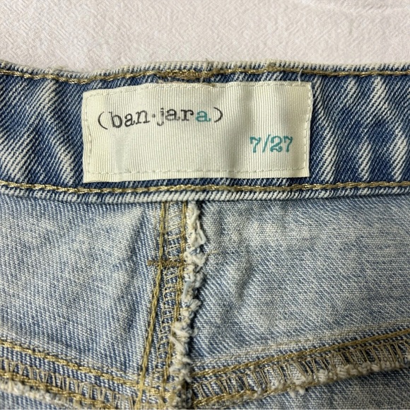 Banjara Super High Rise Button Fly Distressed Jean Shorts | Size 7/27 - Picture 5 of 6